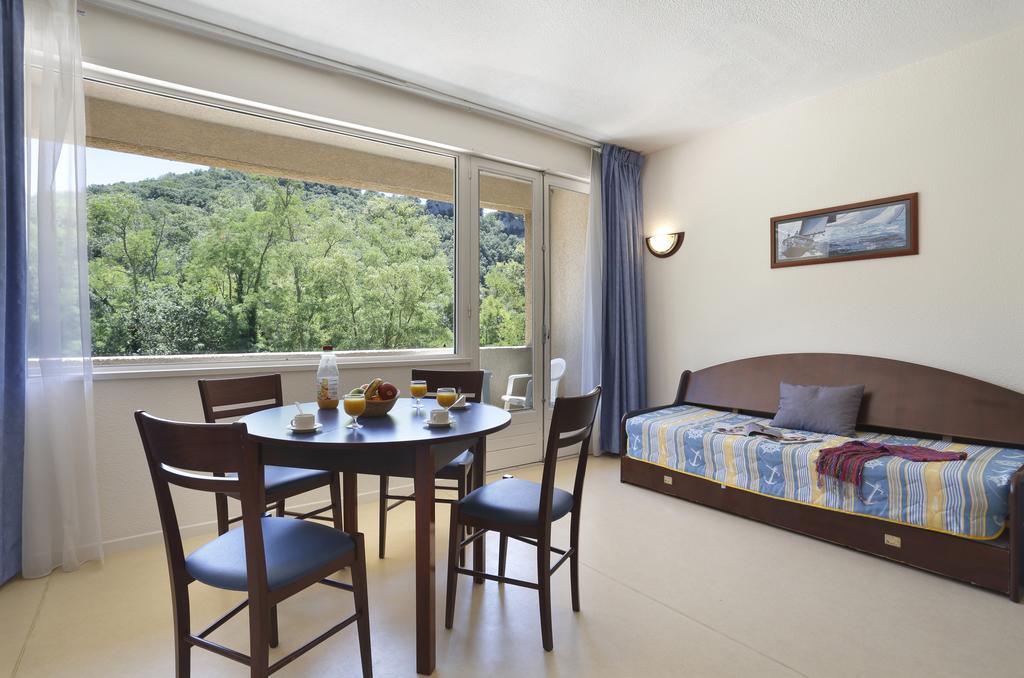 Vallon-Pont-dʼArc Vacanceole - Le Domaine De Chames - Pont D'Arc חדר תמונה