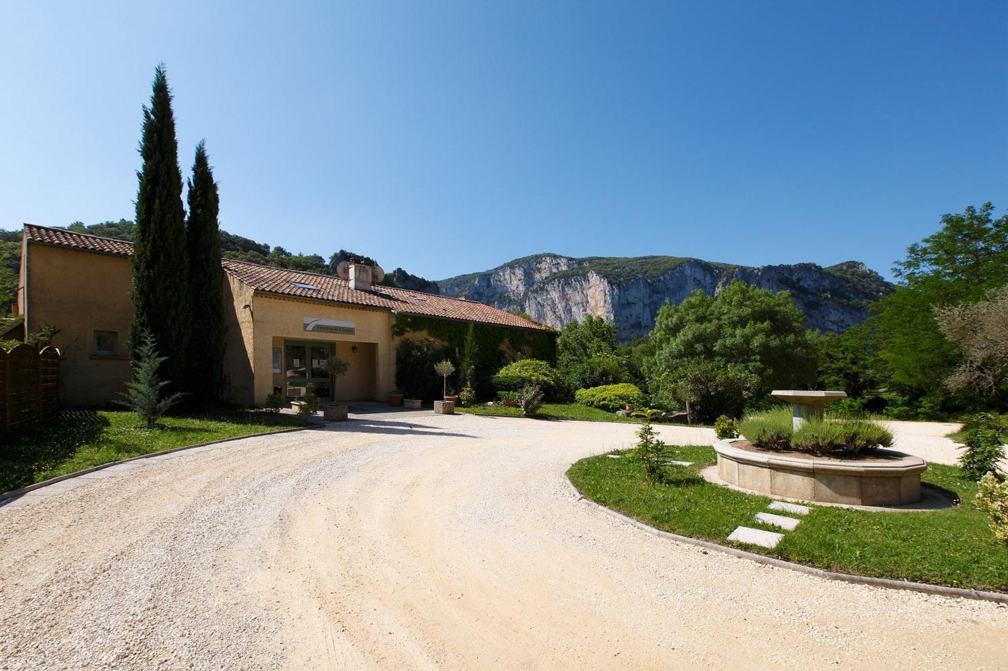 Vallon-Pont-dʼArc Vacanceole - Le Domaine De Chames - Pont D'Arc מראה חיצוני תמונה