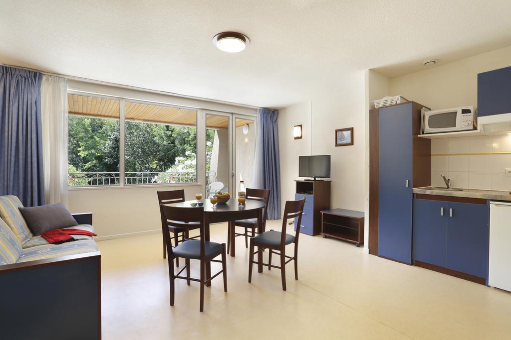 Vallon-Pont-dʼArc Vacanceole - Le Domaine De Chames - Pont D'Arc מראה חיצוני תמונה