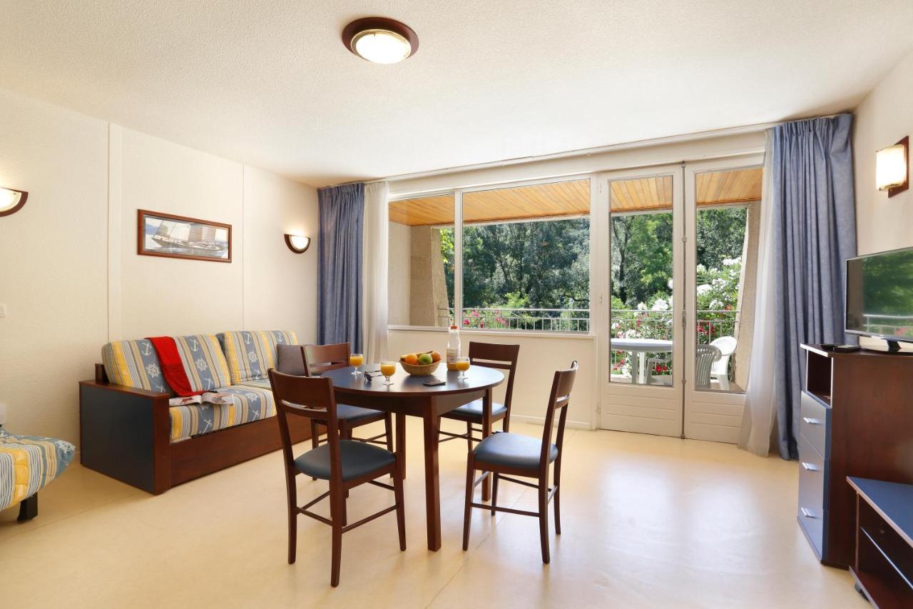 Vallon-Pont-dʼArc Vacanceole - Le Domaine De Chames - Pont D'Arc מראה חיצוני תמונה